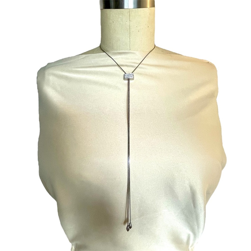 Crystals in silver tone metal setting bolo tie Necklace y2k - Picture 3 of 11